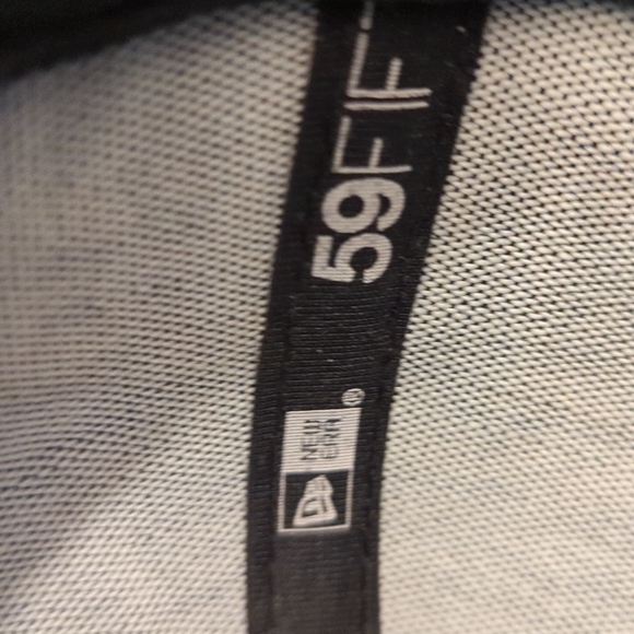 Carolina Panthers cap - Picture 12 of 12